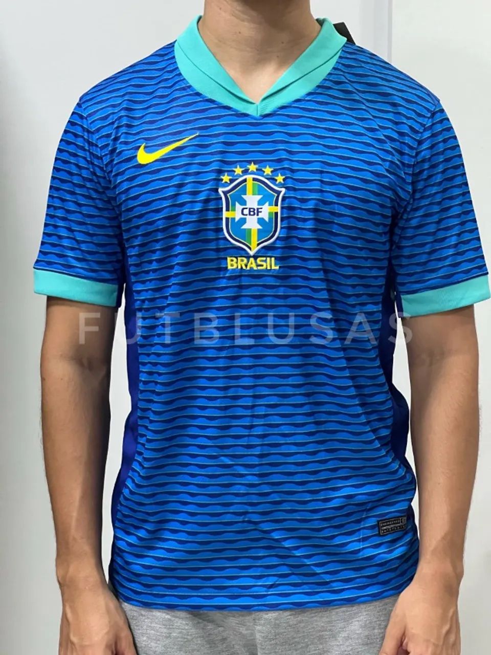 Blusa da Seleção Azul  e Amarela / Copa america  /  M e G