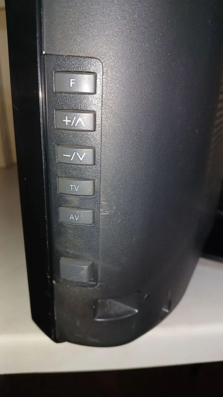 TV Panasonic TC-L32C30B - Foto 2