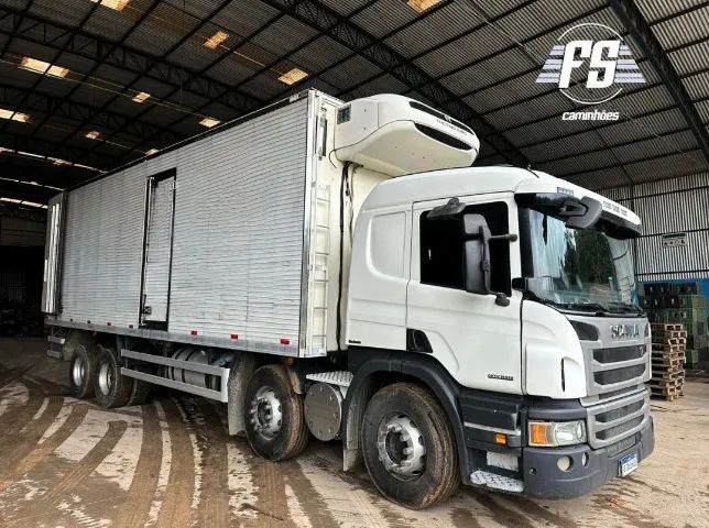 Scania P250 8x2 baú - Foto 2