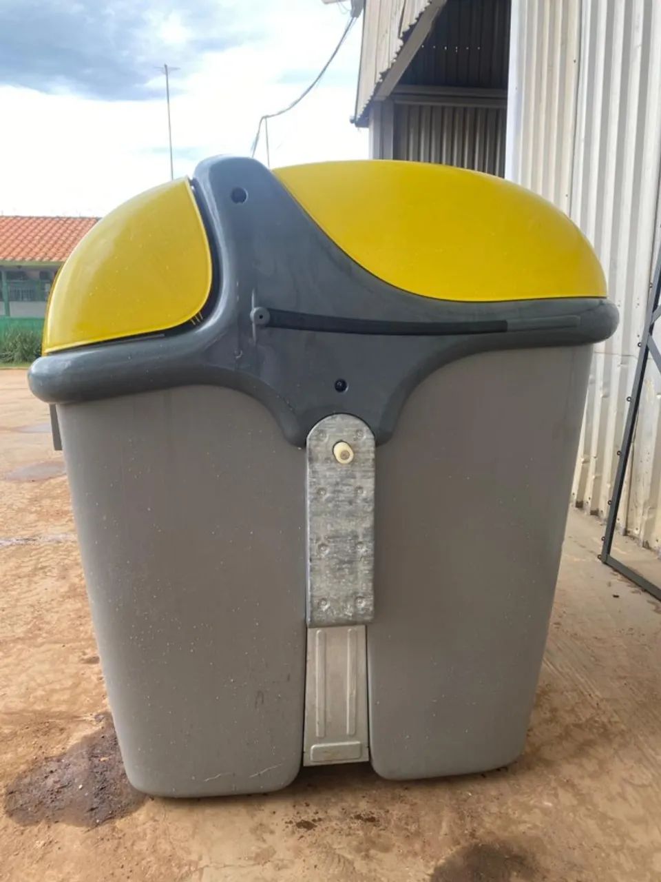 Containers de plastico, carga lateral  (1000-2500L) - Foto 4
