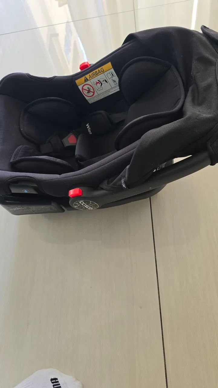 Bebê conforto com base. - Foto 4
