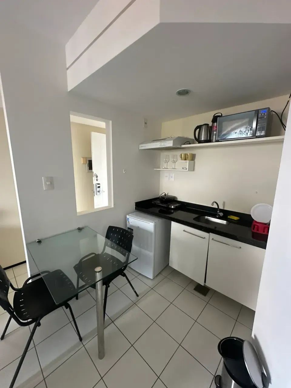 FLAT MOBILIADO NA PONTA FAROL COM 1 QUARTO - Foto 4