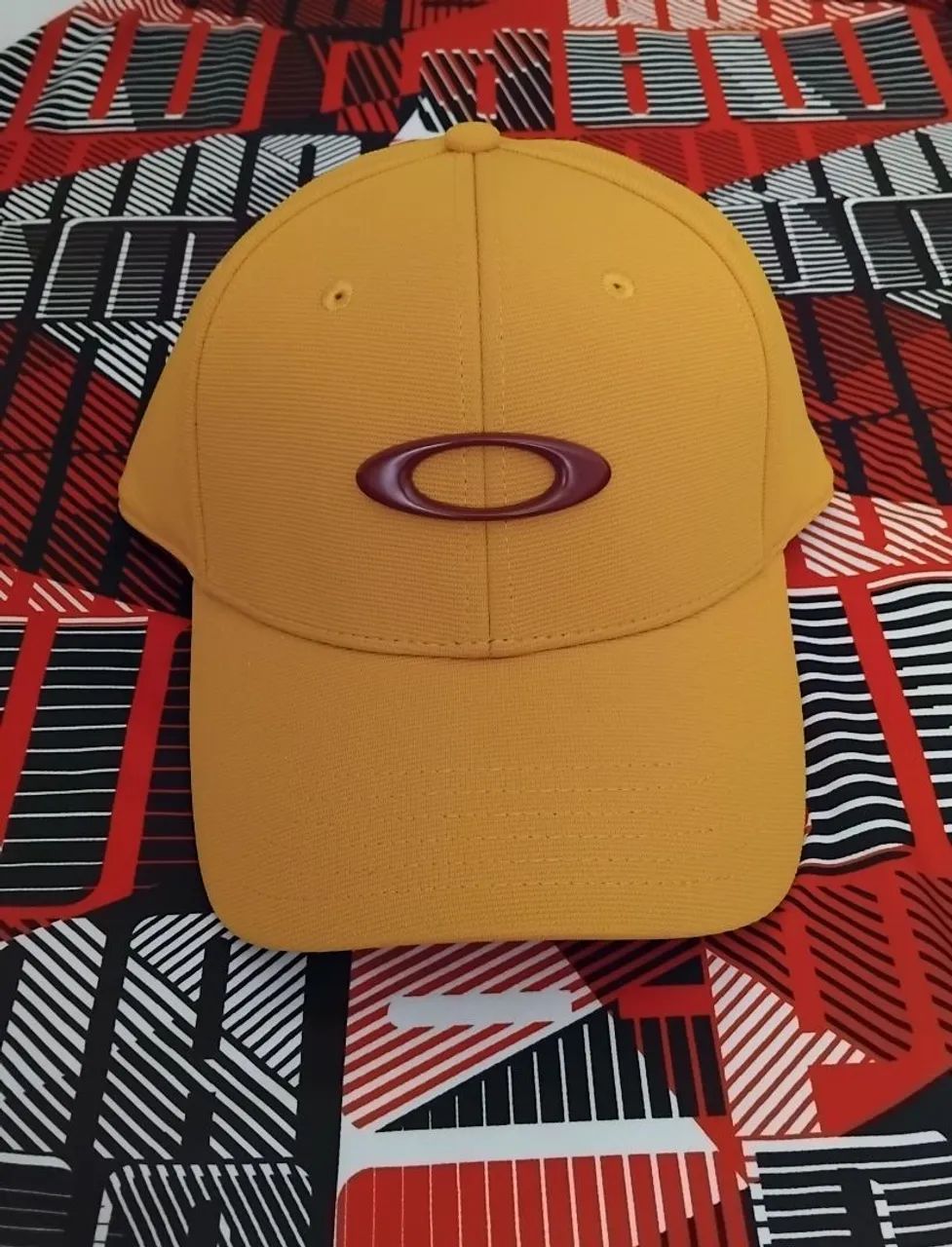 Boné oakley tincan 