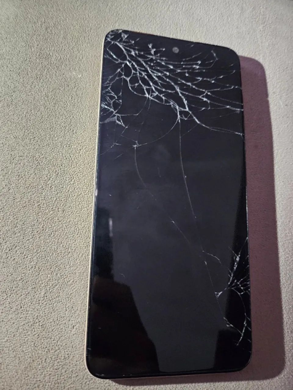 Moto G14 para reutilizo de peças.