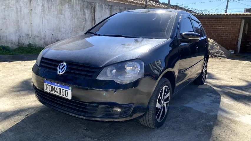 Volkswagen Polo Polo 1.6 Mi/S.Ouro 1.6 Mi Tot.Flex 8V 5p 2013