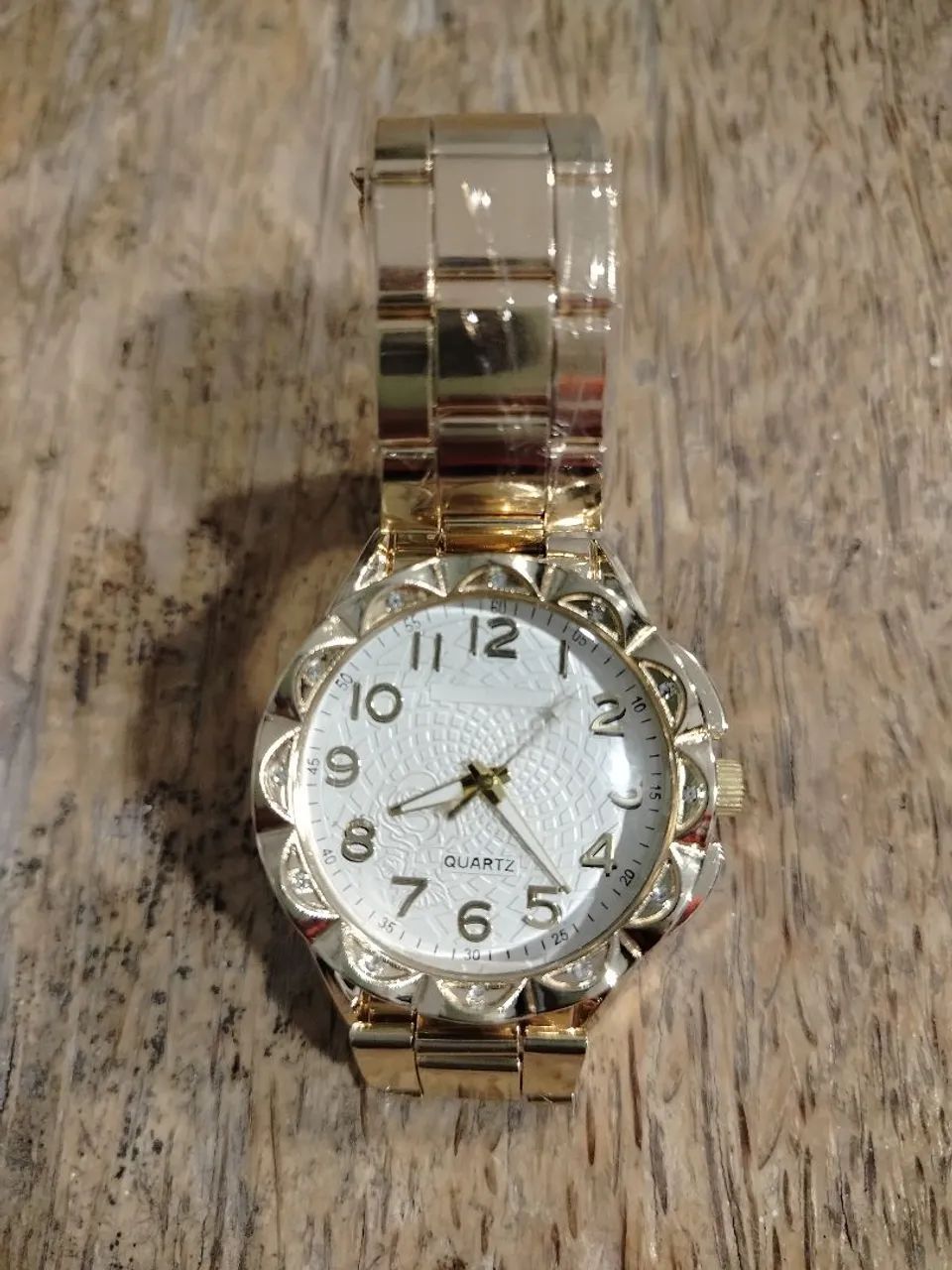 Relógio de luxo Feminino Prata ou Dourado  - Foto 5