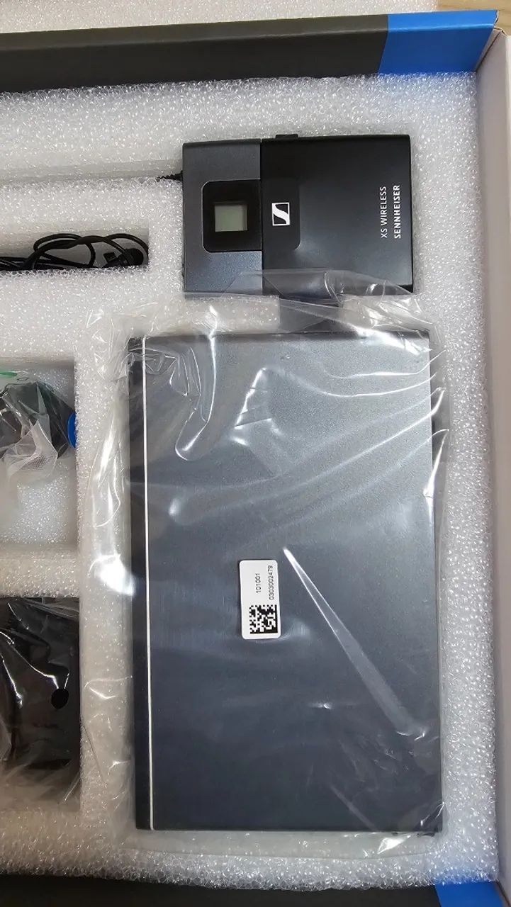 2 (dois) Microfones DE LAPELA, Sem fio SENNHEISER XSW1-ME2 A, NOVO