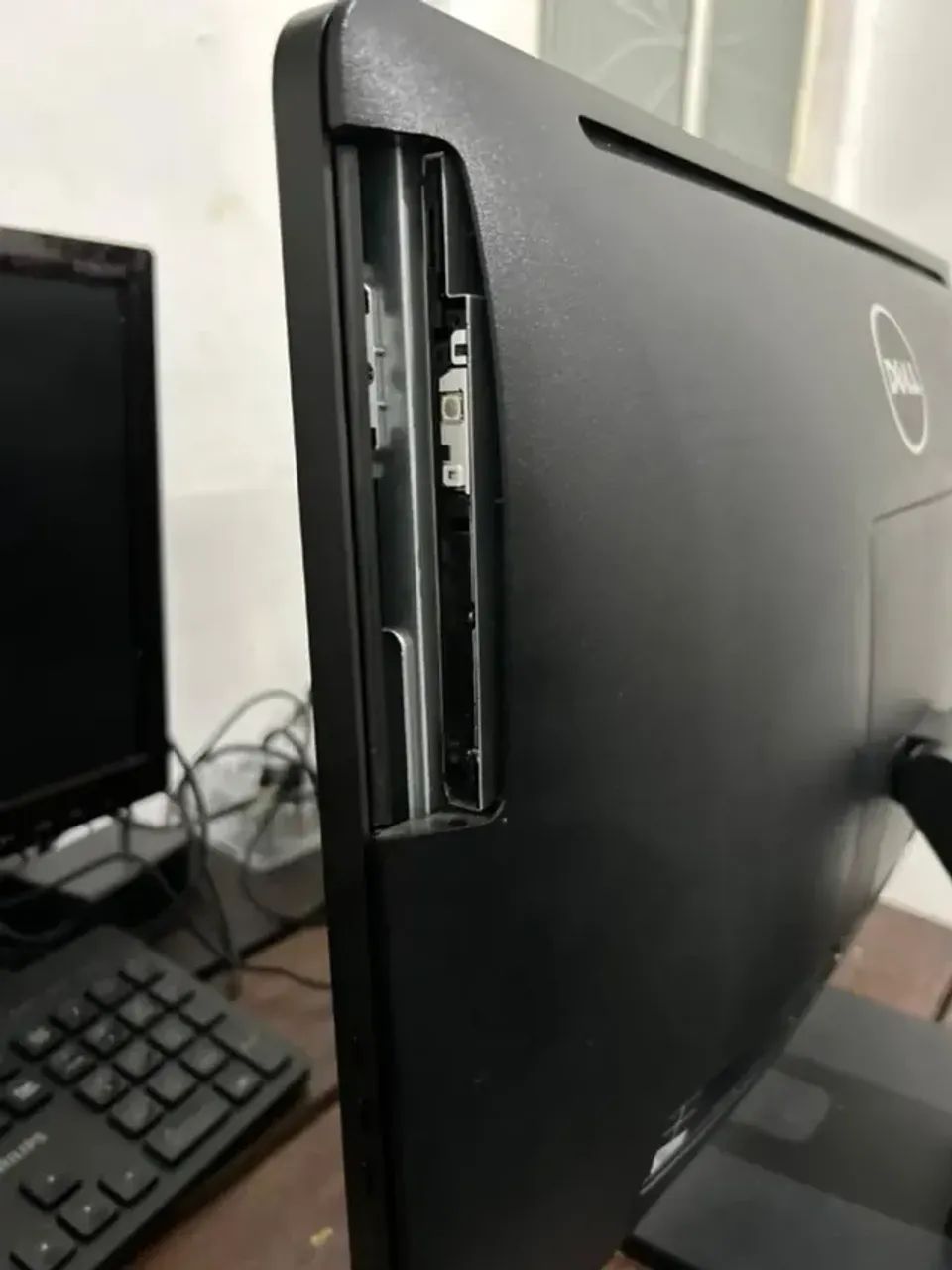 Dell All in one Core I3-Com defeito - Foto 4