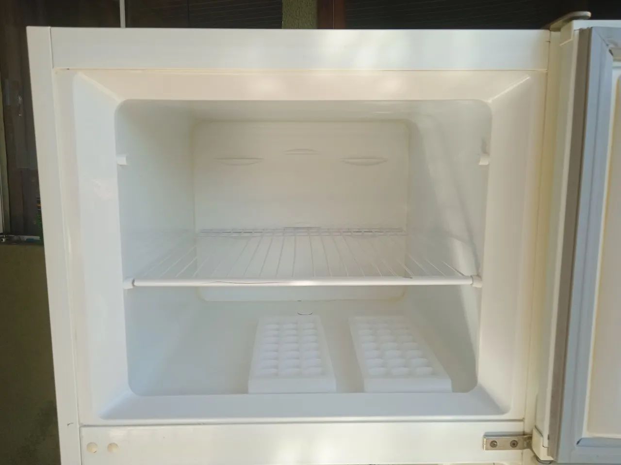 Geladeira Electrolux Double DC360  - Foto 5