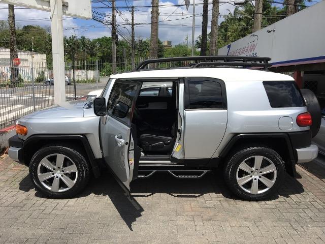 Toyota FJ Cruiser 4.0 automático 4x4 2008 - Foto 3