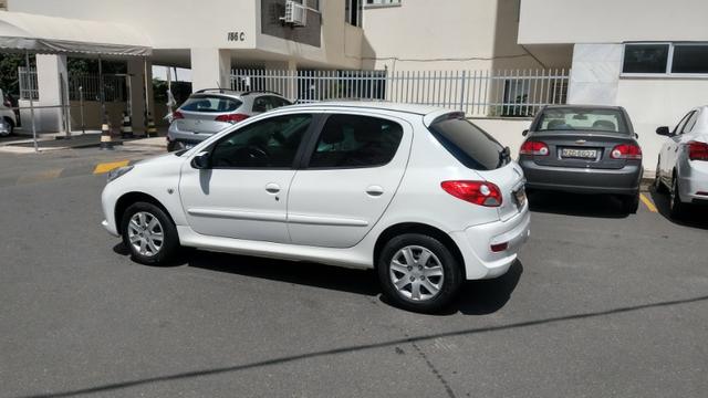 Oportunidade Imperdível! Peugeot 207 XR 1.4 Flex - Foto 2