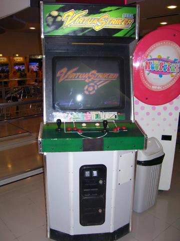 Máquina Fliperama Virtua Striker Simulador Original Sega - Foto 5
