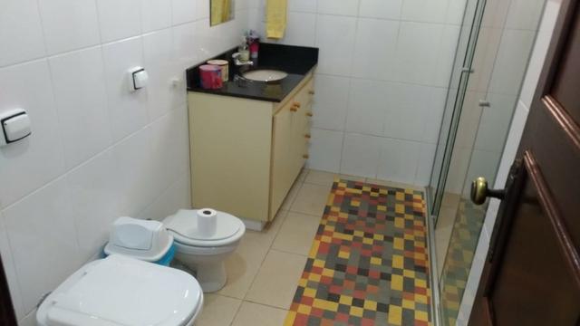 Excelente sobrado na Quadra 06, Sobradinho. Localização privilegiada + Segurança - Foto 11