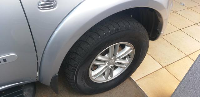 Vende-se L200 Triton 2014/2015 Super nova - Somente por telefone !!!!Ligar - Foto 9