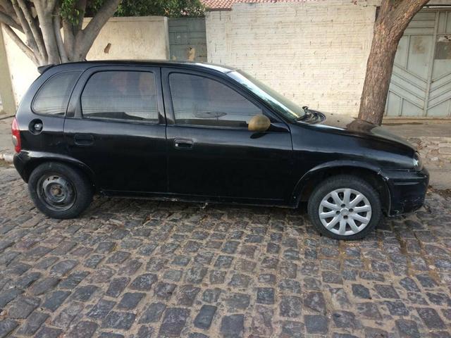 Corsa 1.4 - Foto 2