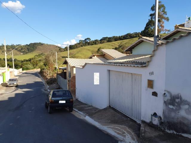 Ótima casa localizada em Crucilândia - MG - Foto 4