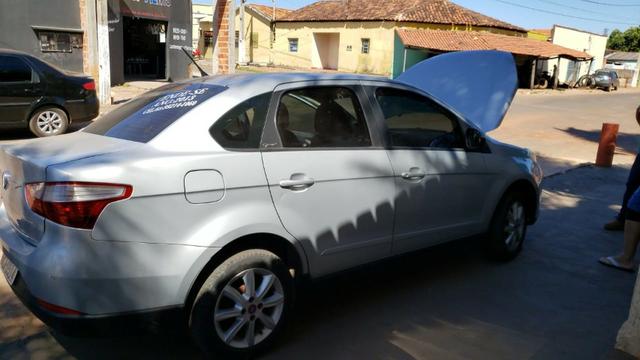Carro Gran Siena - Foto 6