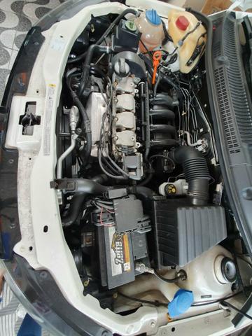 Volkswagen Voyage - Foto 6