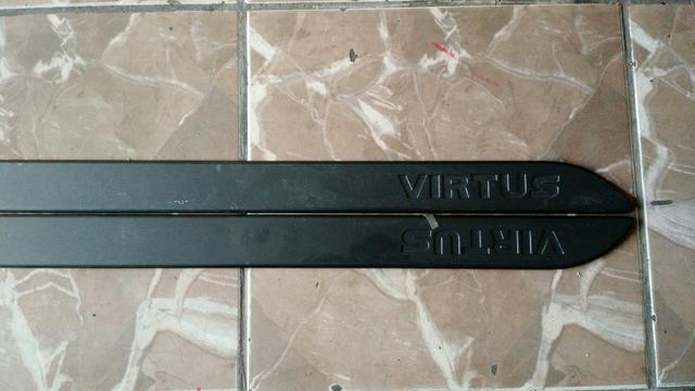 Jogo de friso da porta Volkswagen virtus - Foto 2
