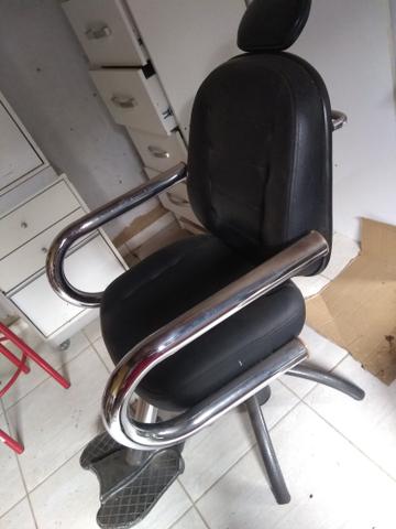 Cadeira hidráulica e reclinável, super bem resistente - Foto 3