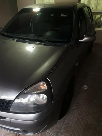 Clio 2006 1,6 completo R$3000 abaixo / Tabela - Foto 2