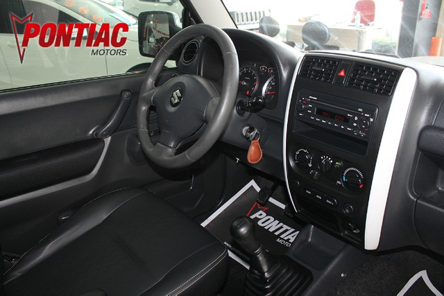 Suzuki Jimny 4Sport 4X4 2017 - Foto 10