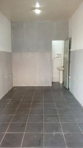 Alugo ponto comercial no bairro Tanque da Nação -CENTRO (Rua São luis)  