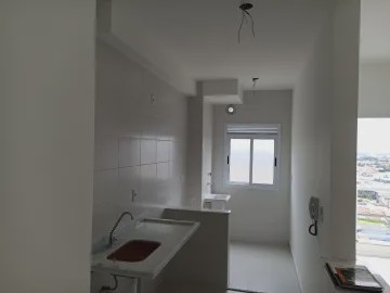 Apartamento para aluguel com 72 metros quadrados com 3 quartos em Centro - Jacareí - SP