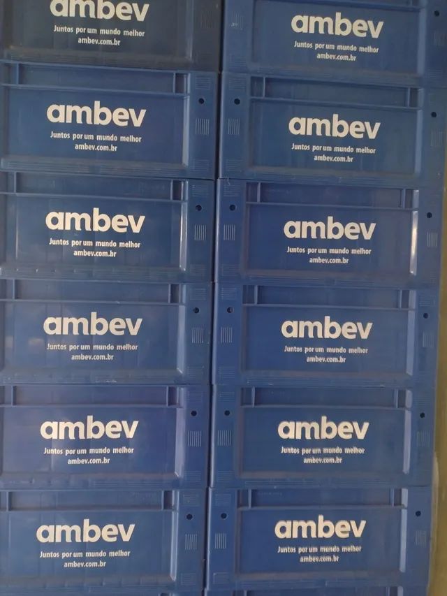 Caixas da AmBev 300 retornável 