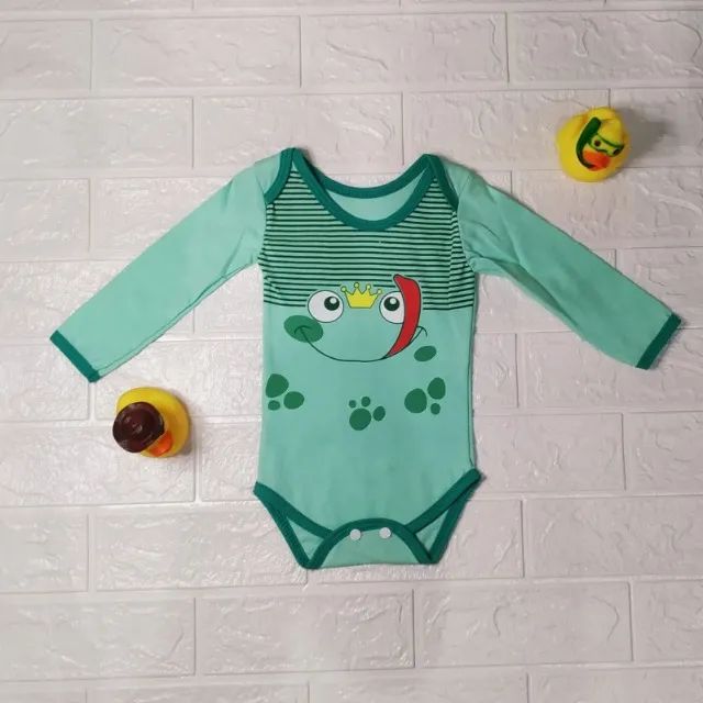 Body Baby Manga Longa Personagem Sapinho - Foto 2