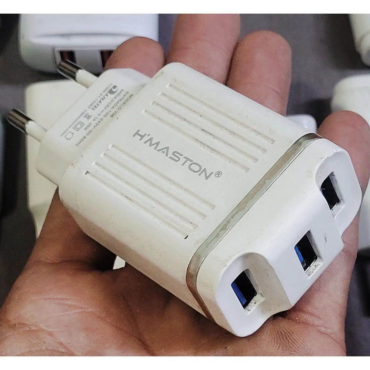 Caixinhas USB e Cabos V8 ou Tipo C - Foto 4
