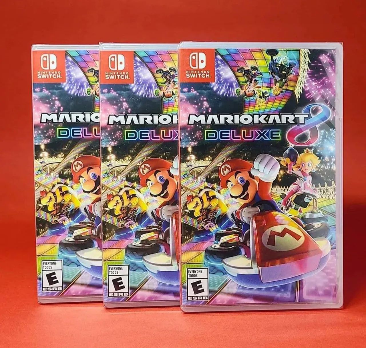 Mario Kart 8 Deluxe - Nintendo Switch mídia física 