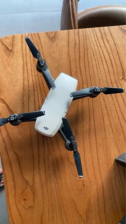 Drone Spark completo 3 bateria carrrgador bolsa