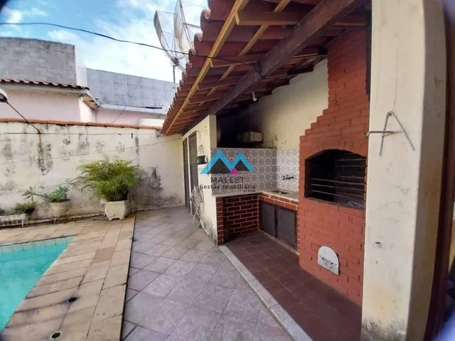 Excelente casa duplex, com 4 quartos, sendo 1 suíte, 245 m², com piscina, churrasqueira e  - Foto 3