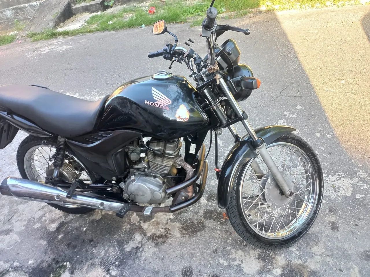 Honda CG 125 2012 - Preta - Conservada