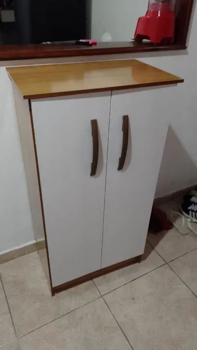 Armário multiuso 