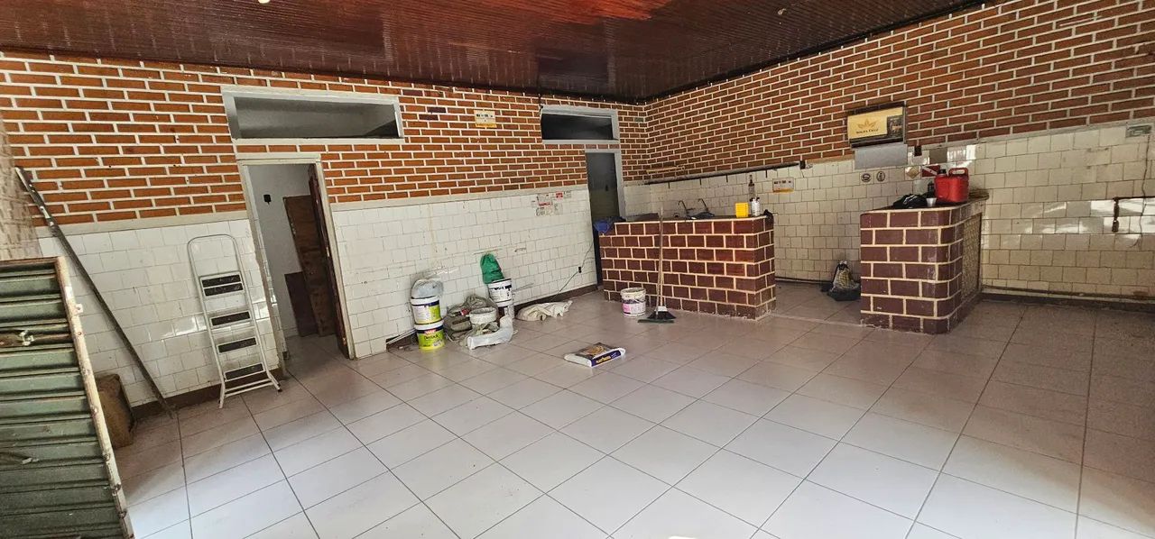 Ponto comercial situado de esquina com Rua Ó de Almeida e Travessa Frei Gil - Foto 3