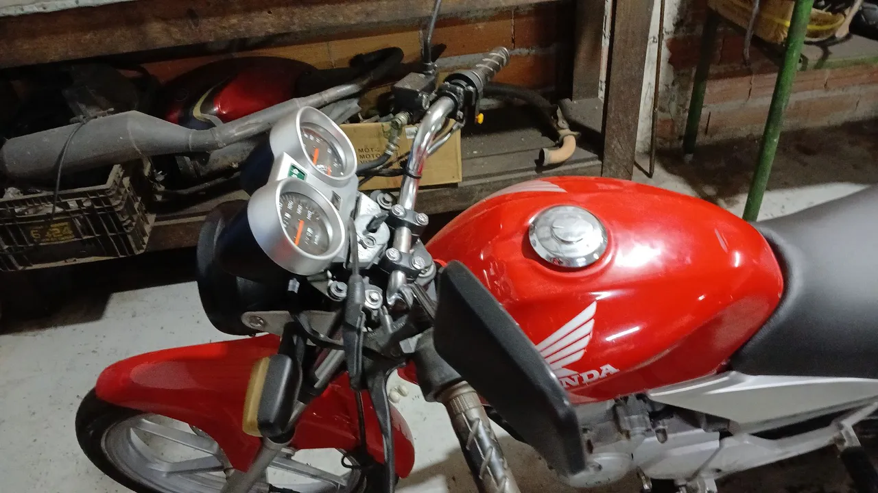 Moto Honda Conservada Ótimo Valor