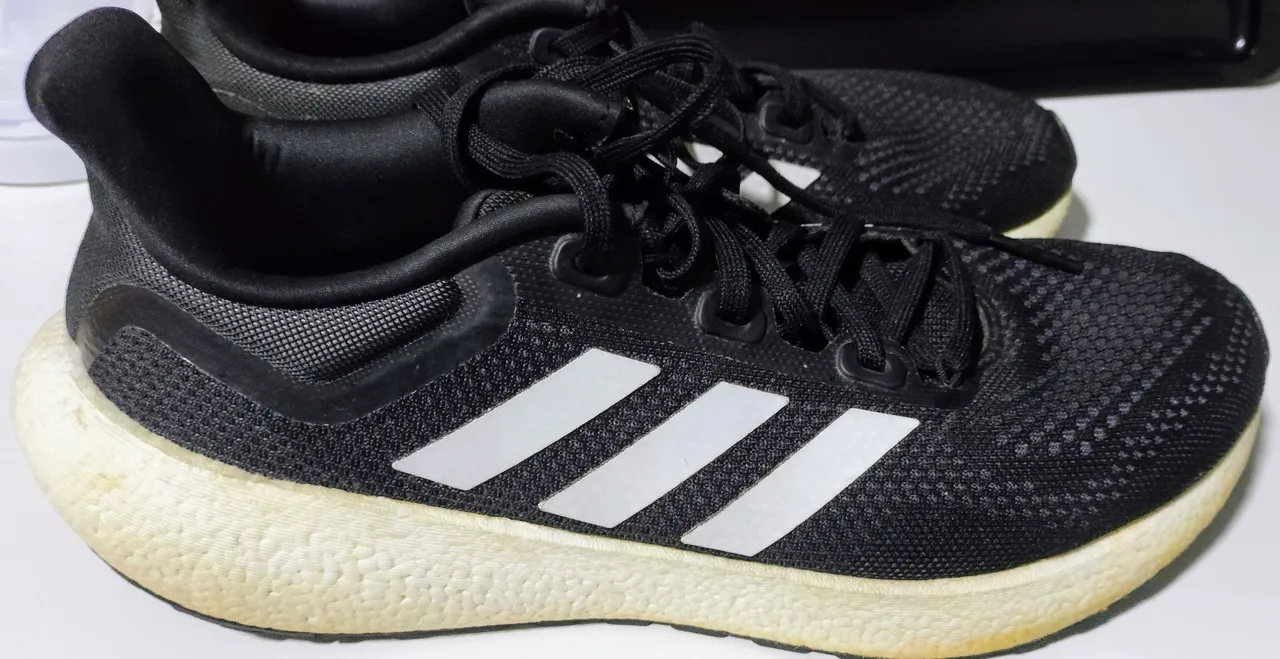 Tênis Adidas Pureboost - tamanho 42