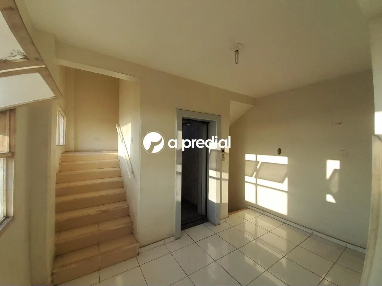 Locação de Comercial / Sala na cidade de Fortaleza - Foto 4