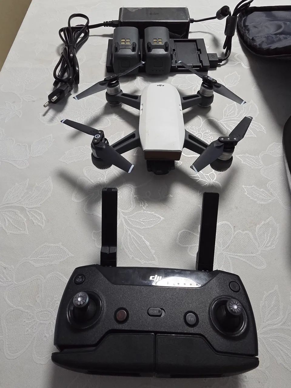 COMBO DJI SPARK FLY MORE - O GIGANTE COMPACTO (IMPECÁVEL + ACESSÓRIOS) - Foto 4