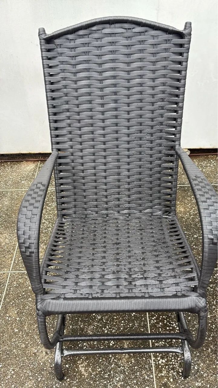 Cadeira de balanço 4 molas em fibra sintética - Foto 2