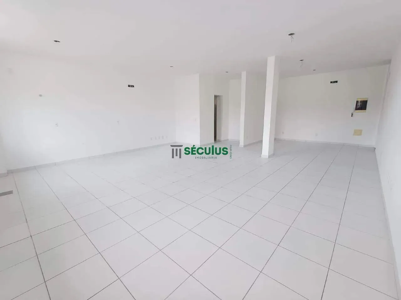 Sala Comercial para aluguel, 1 vaga, Centro - Jaraguá do Sul/SC