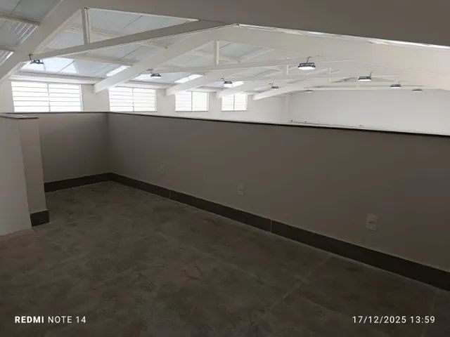 ALUGO GALPÃO NO CENTRO COM 200m² - Foto 3