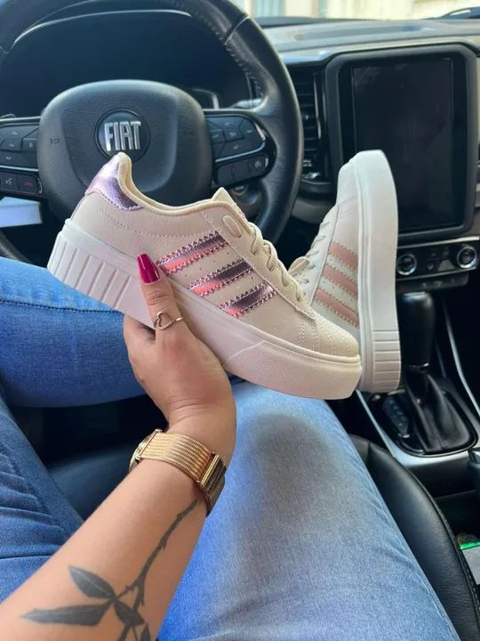 Tênis Adidas Feminino Casual atacado