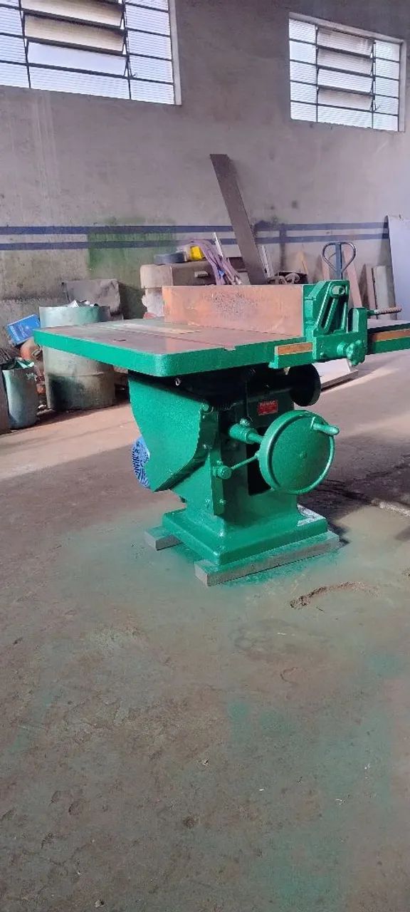 Serra circular Famac motor 15cv máquinas para marcenaria LEIA O ANÚNCIO 