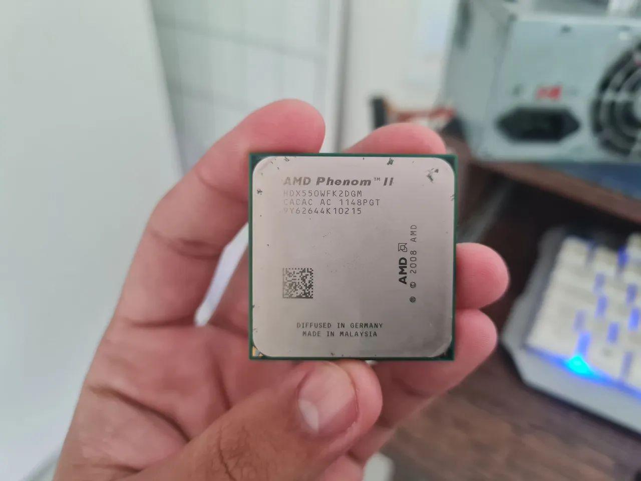 Cpu Phenom Hdz555wfk2dgm AMD Phenom II HDZ555WFK2DGM 2-Core 6MB CPU