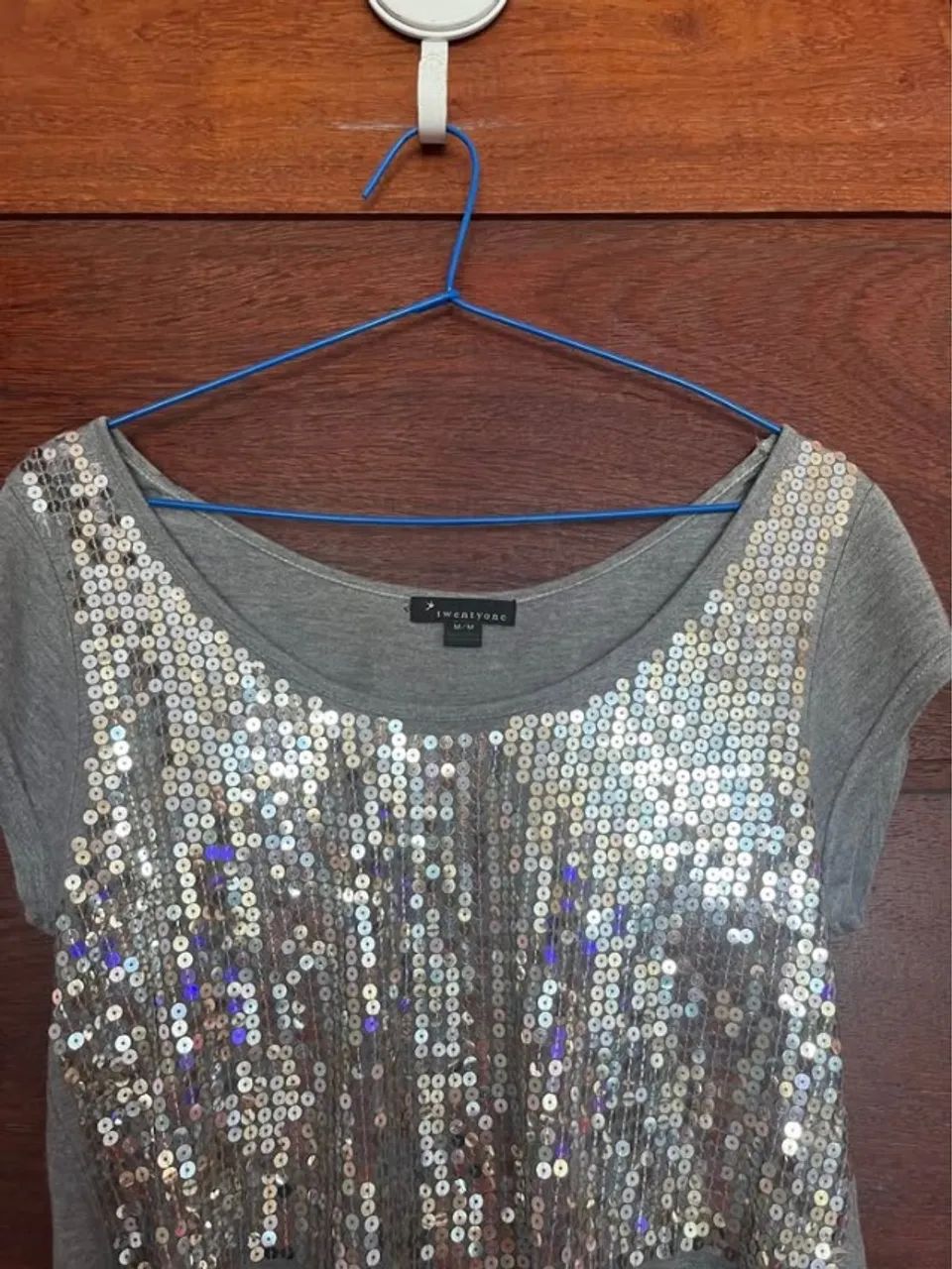 cropped de paetê prata- forever 21. - Foto 2