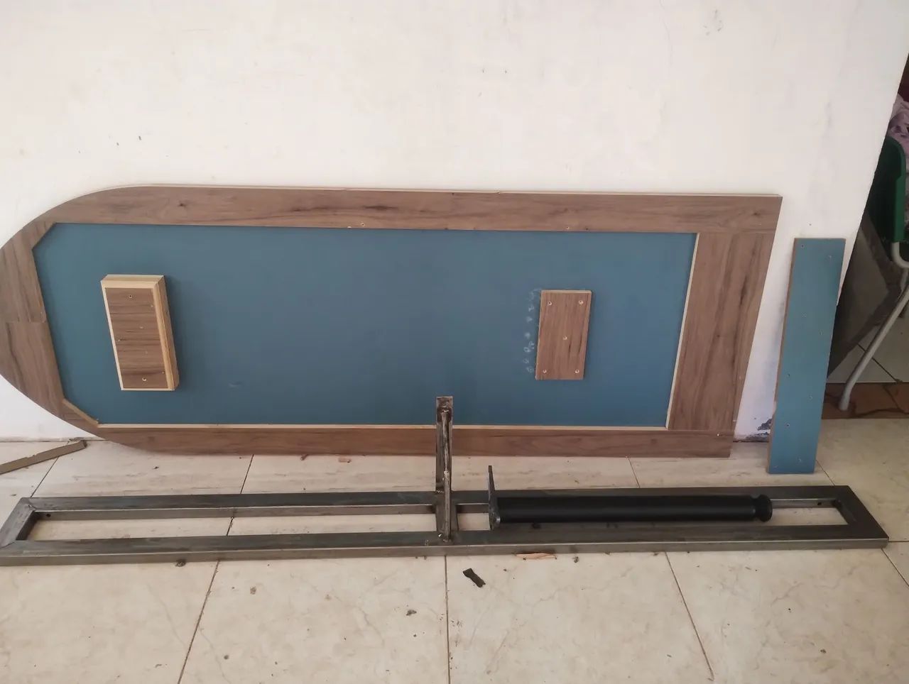 Excelente Mesa de escritório azul - Foto 3