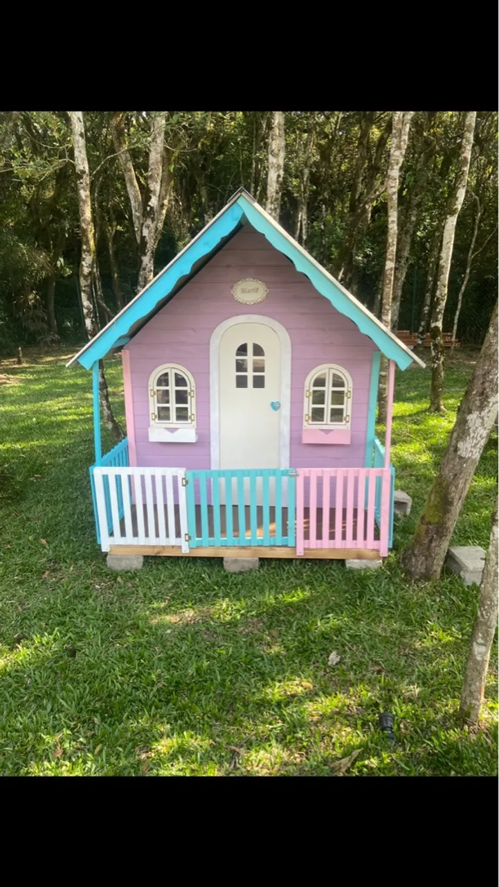Casinha de Brinquedo - Bonecas / Crianças